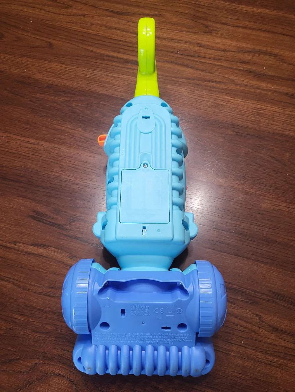 Fisher-Price Toddler Toy Laugh & Learn Light-Up Learning Vacuum